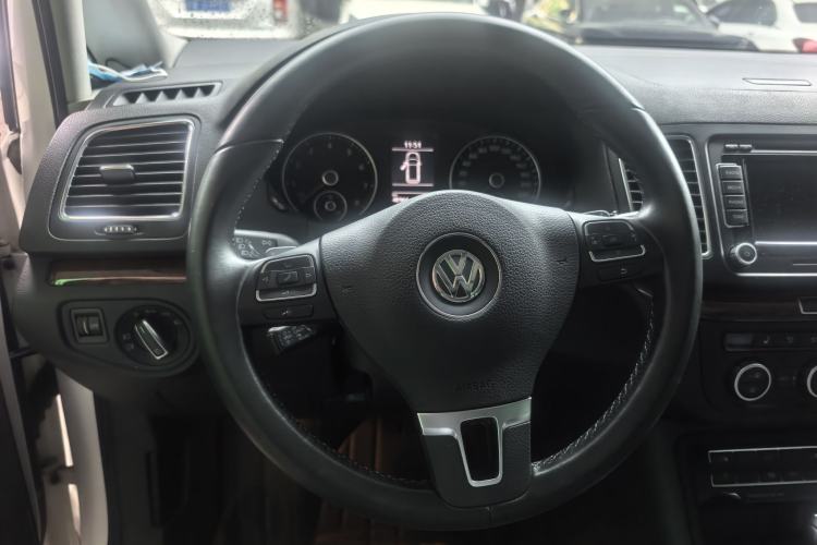 Used Volkswagen Sharan 2014 2.0 TSI Luxury Model Steering Wheel