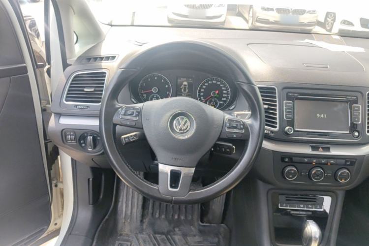 Used Volkswagen Sharan 2014 2.0 TSI Standard Model Steering Wheel