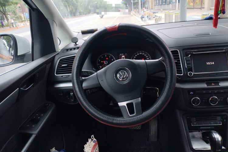 Used Volkswagen Sharan 2014 2.0 TSI Standard Model Steering Wheel