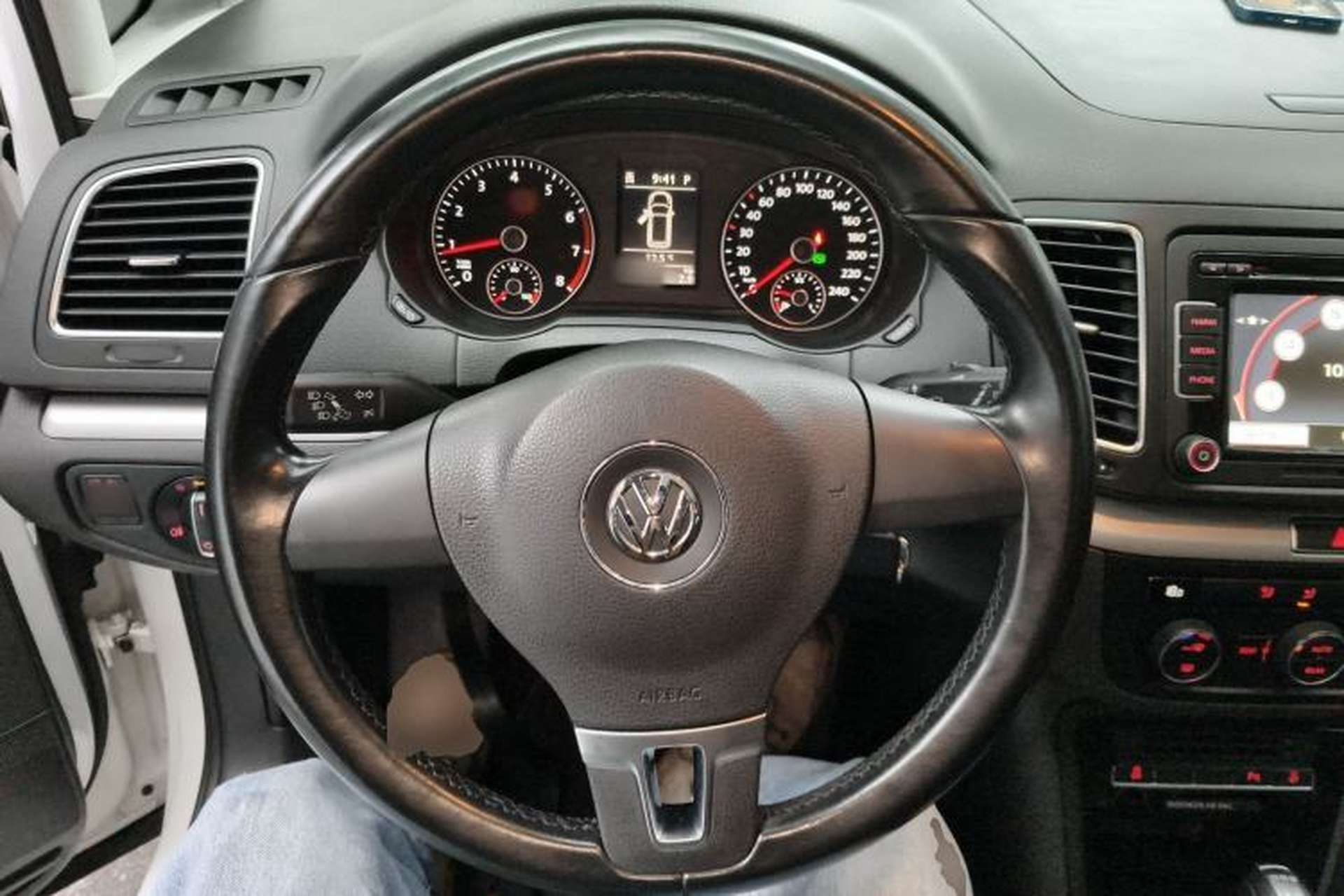 Used Volkswagen Sharan 2014 2.0 TSI Standard Model Steering Wheel