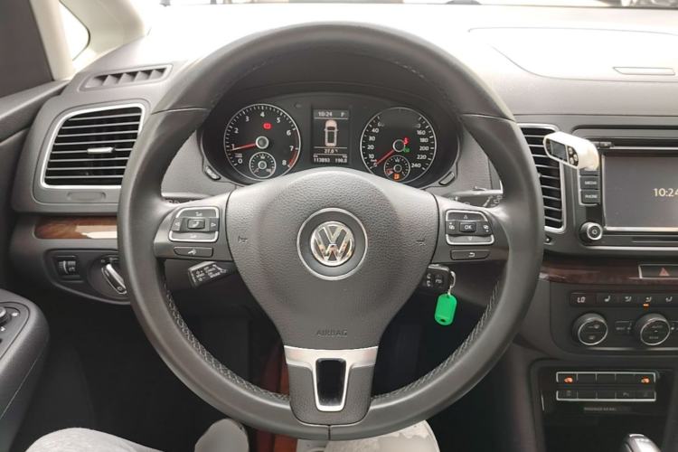 Used Volkswagen Sharan 2014 2.0 TSI Comfort Model Steering Wheel