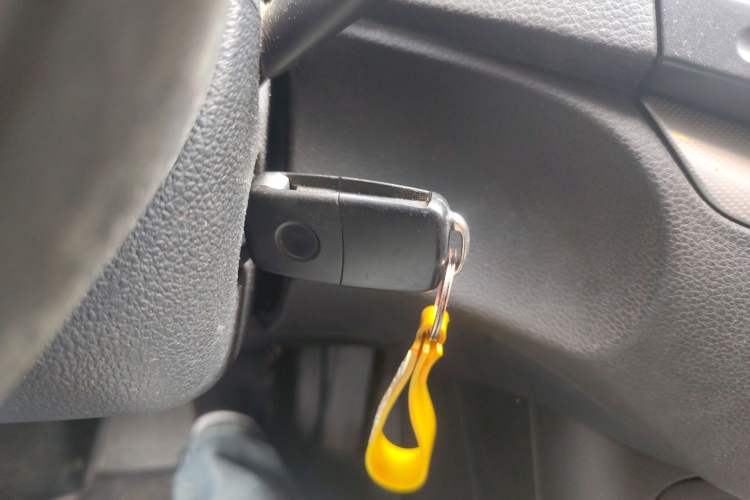 Used Volkswagen Sharan 2014 2.0 TSI Standard Model Vehicle Key