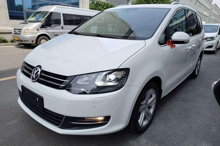 Used Volkswagen Sharan 2014 2.0 TSI Comfort Model Guazi used car, China used car export, Used car for sale, Used  cars, Cheapest cars for sale