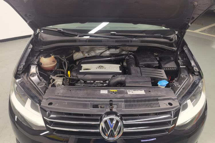 Used Volkswagen Sharan 2015 1.8TSI Comfort Model Engine Bay