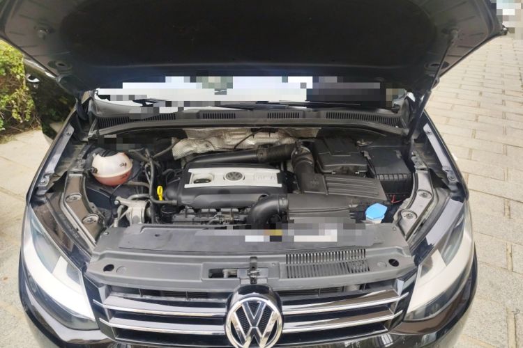 Used Volkswagen Sharan 2015 1.8TSI Comfort Model Engine Bay