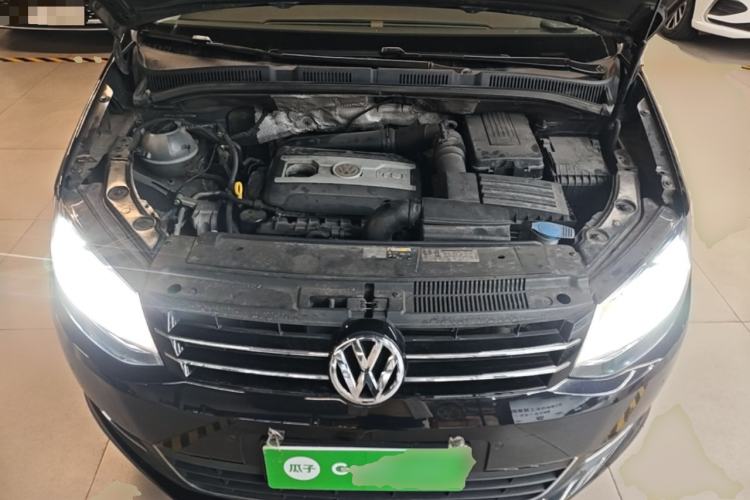 Used Volkswagen Sharan 2015 1.8TSI Comfort Model Engine Bay