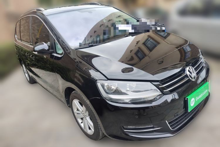 Used Volkswagen Sharan 2015 1.8TSI Comfort Model Front Right 45 Deg