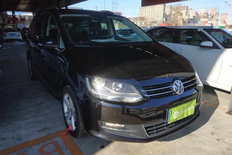 Used Volkswagen Sharan 2015 1.8TSI Comfort Model Front Right 45 Deg