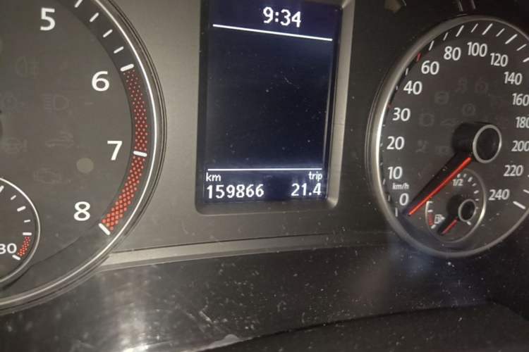 Used Volkswagen Sharan 2015 1.8TSI Comfort Model Instrument Cluster