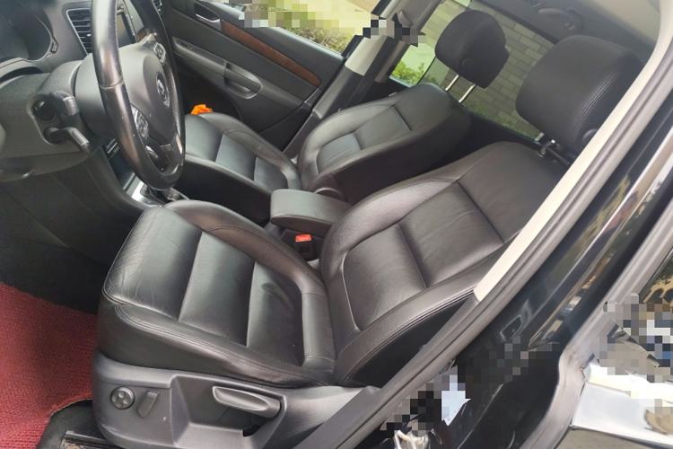 Used Volkswagen Sharan 2015 1.8TSI Comfort Model Left Front Seat