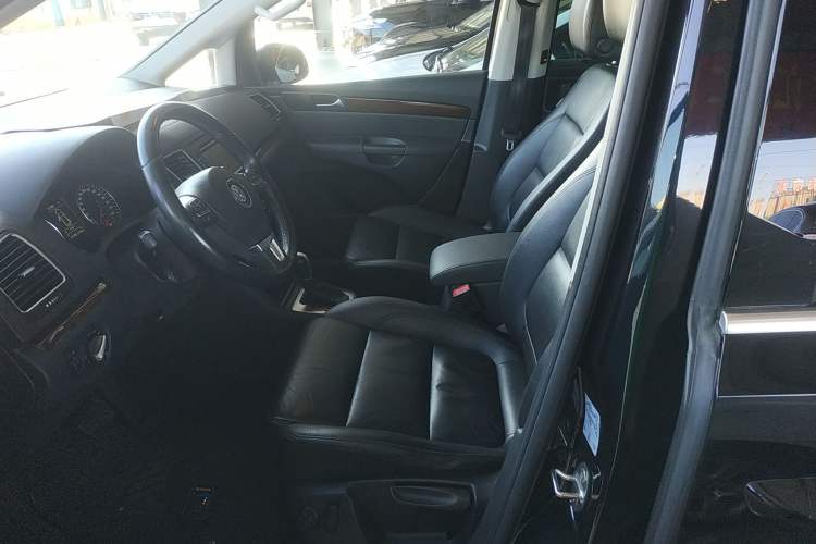 Used Volkswagen Sharan 2015 1.8TSI Comfort Model Left Front Seat