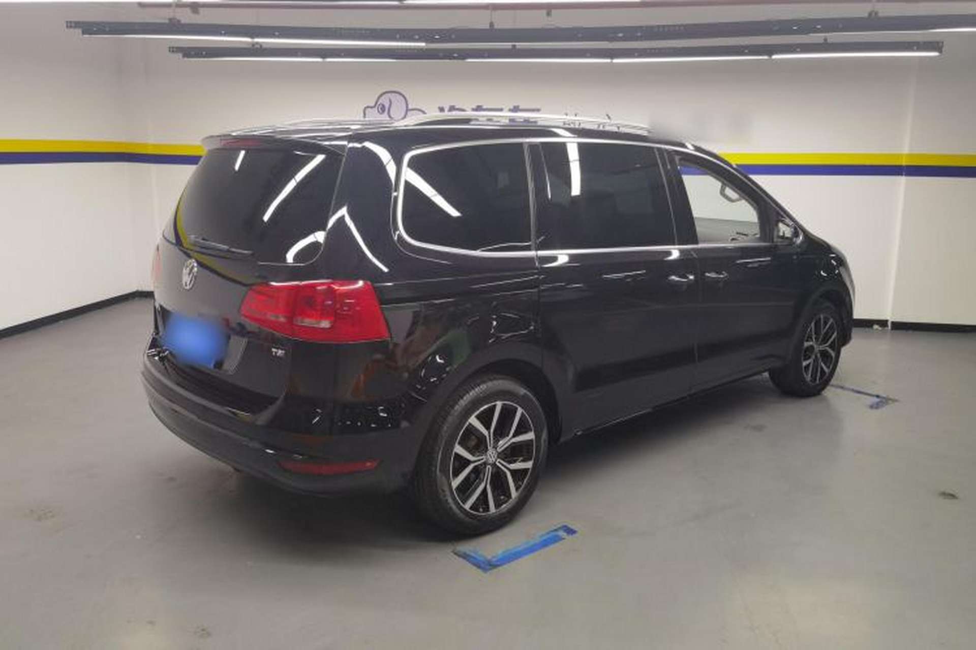Used Volkswagen Sharan 2015 1.8TSI Comfort Model Rear Right 45 Deg