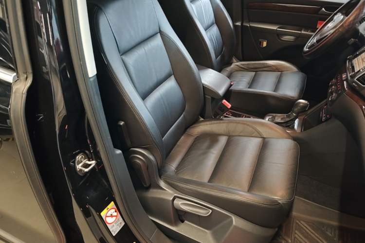 Used Volkswagen Sharan 2015 1.8TSI Comfort Model Right Front Seat