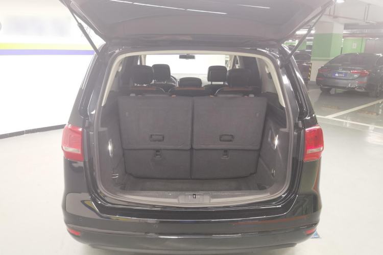 Used Volkswagen Sharan 2015 1.8TSI Comfort Model Trunk