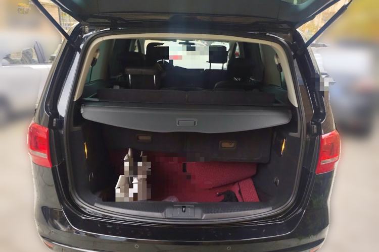 Used Volkswagen Sharan 2015 1.8TSI Comfort Model Trunk