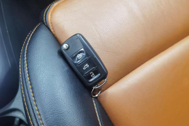 Used Volkswagen Sharan 2015 1.8TSI Comfort Model Vehicle Key