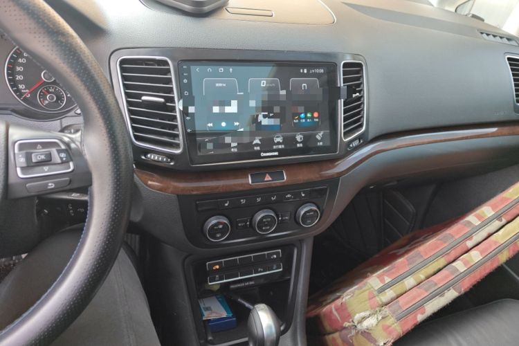 Used Volkswagen Sharan 2015 1.8TSI Comfort Model Audio And AC Panel