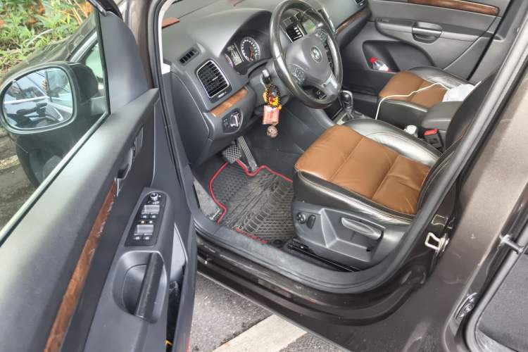 Used Volkswagen Sharan 2015 1.8TSI Comfort Model Driver Seat