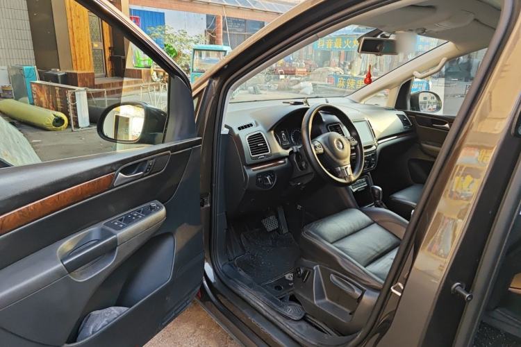 Used Volkswagen Sharan 2015 1.8TSI Comfort Model Driver Seat