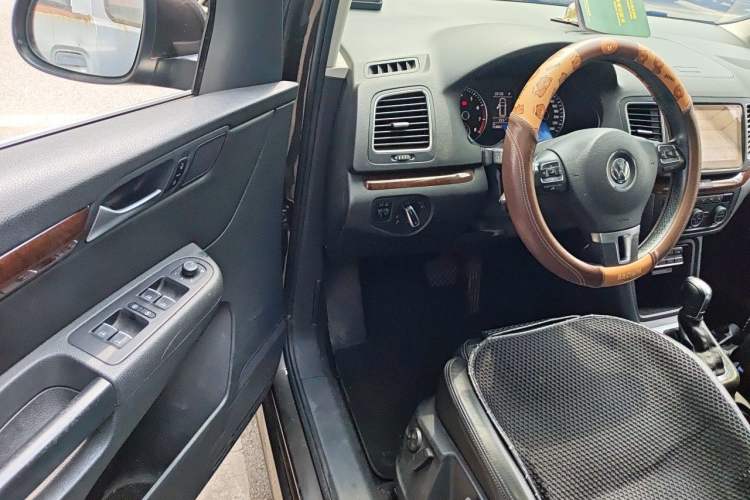 Used Volkswagen Sharan 2015 1.8TSI Comfort Model Driver Seat