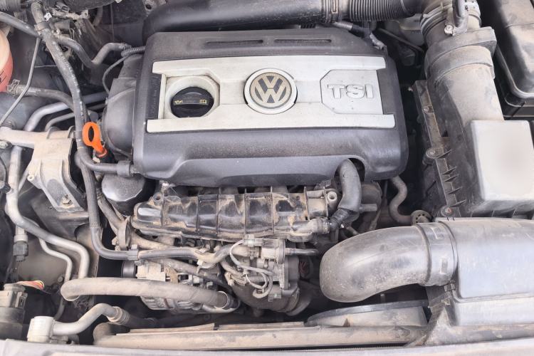Used Volkswagen Sharan 2015 1.8TSI Comfort Model Engine Bay