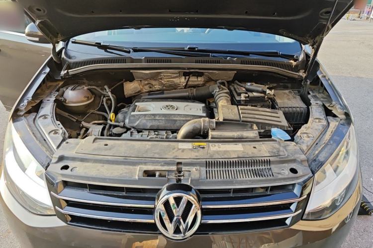 Used Volkswagen Sharan 2015 1.8TSI Comfort Model Engine Bay