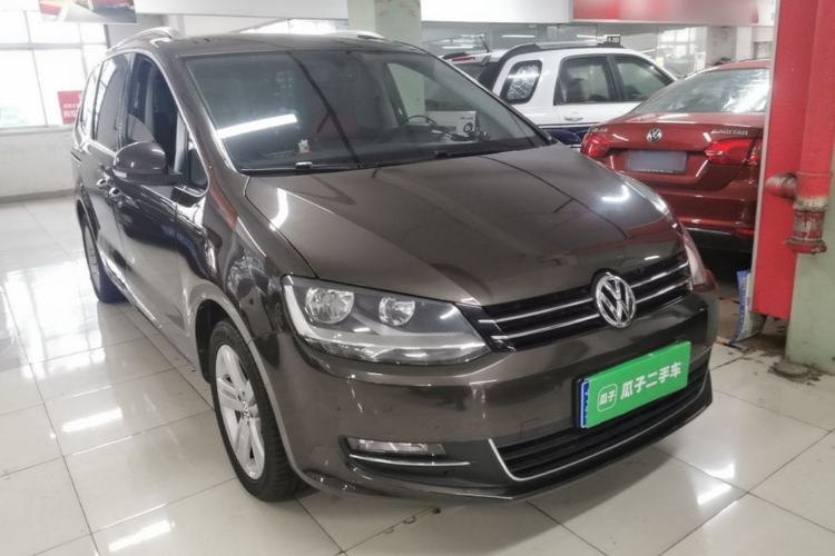 Used Volkswagen Sharan 2015 1.8TSI Comfort Model Front Right 45 Deg