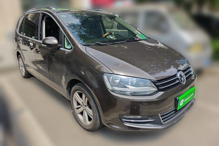 Used Volkswagen Sharan 2015 1.8TSI Comfort Model Front Right 45 Deg