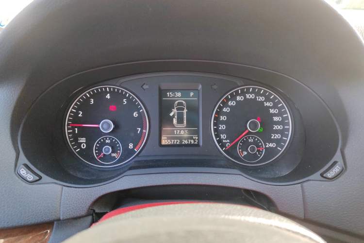 Used Volkswagen Sharan 2015 1.8TSI Comfort Model Instrument Cluster