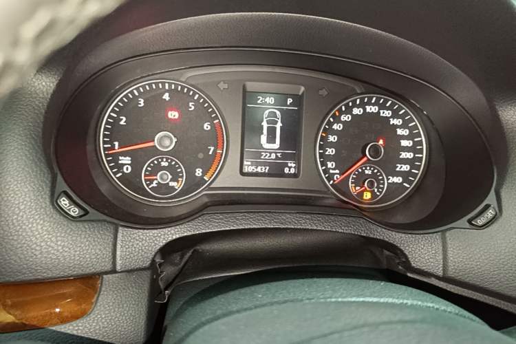 Used Volkswagen Sharan 2015 1.8TSI Comfort Model Instrument Cluster