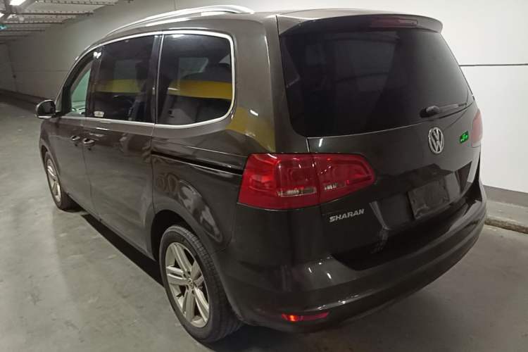 Used Volkswagen Sharan 2015 1.8TSI Comfort Model Rear Left 45 Deg