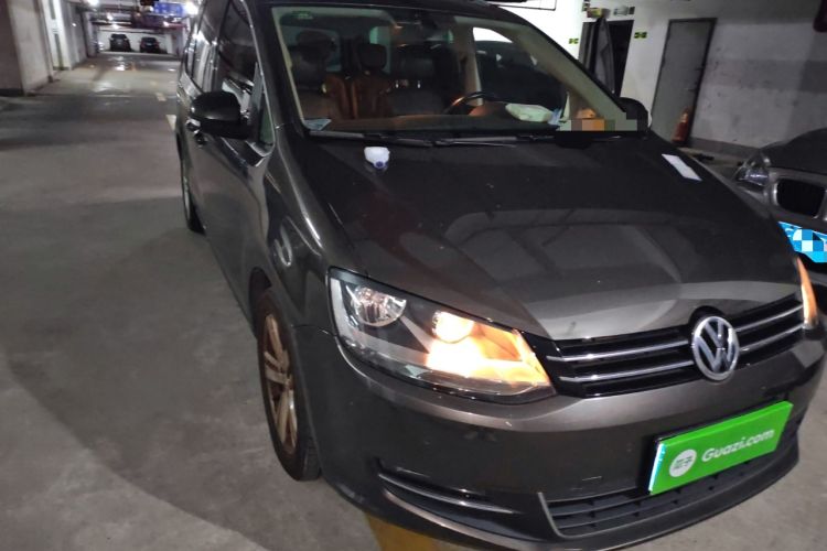 Used Volkswagen Sharan 2015 1.8TSI Comfort Model Right Front Headlight