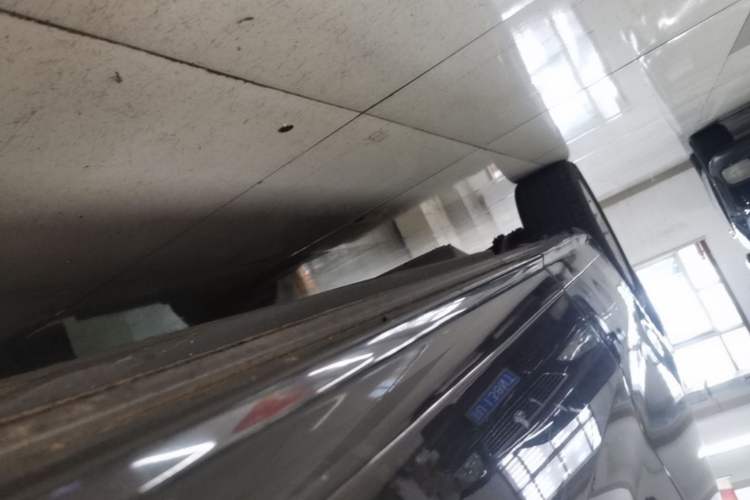 Used Volkswagen Sharan 2015 1.8TSI Comfort Model Right Side Sill