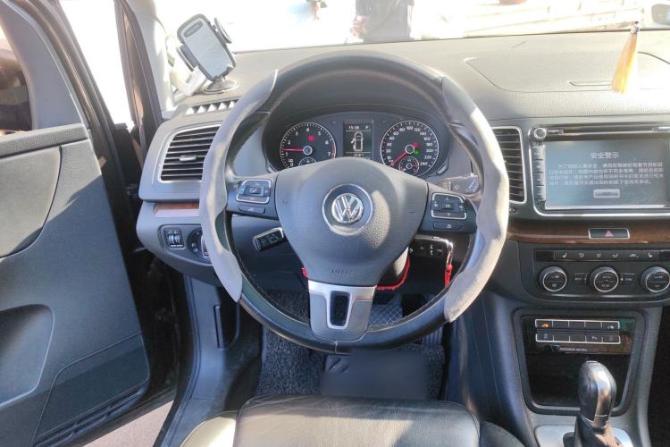 Used Volkswagen Sharan 2015 1.8TSI Comfort Model Steering Wheel