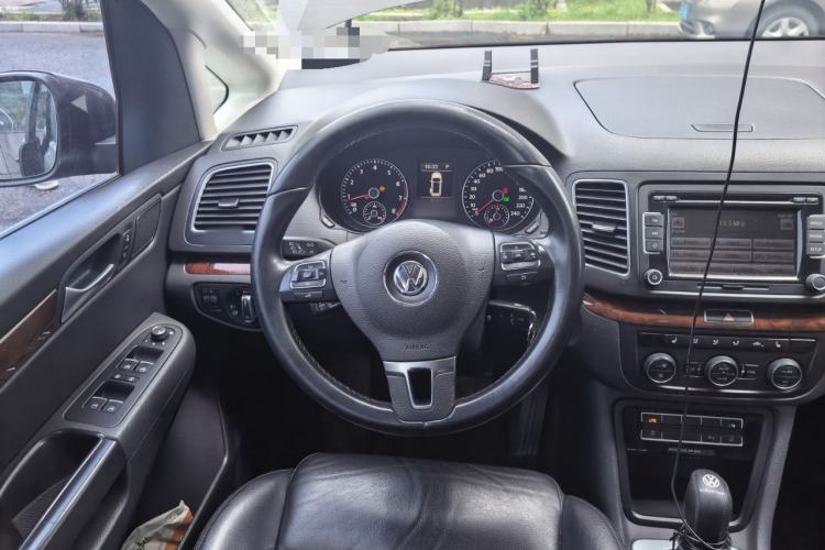 Used Volkswagen Sharan 2015 1.8TSI Comfort Model Steering Wheel