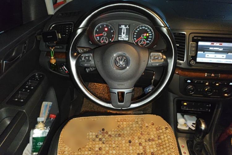 Used Volkswagen Sharan 2015 1.8TSI Comfort Model Steering Wheel