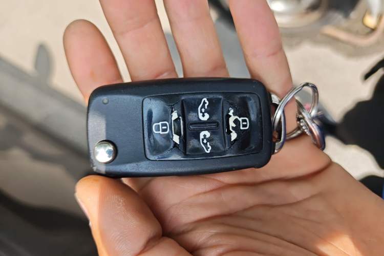 Used Volkswagen Sharan 2015 1.8TSI Comfort Model Vehicle Key