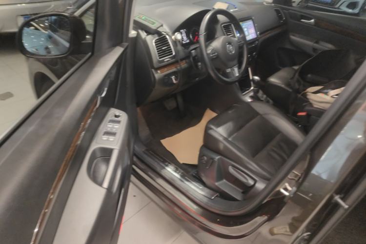 Used Volkswagen Sharan 2015 1.8TSI Comfort Model Driver Seat