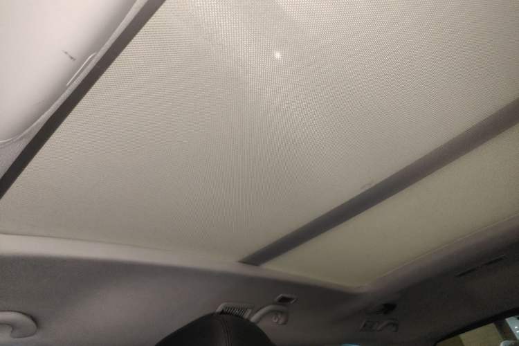 Used Volkswagen Sharan 2015 1.8TSI Comfort Model Headliner