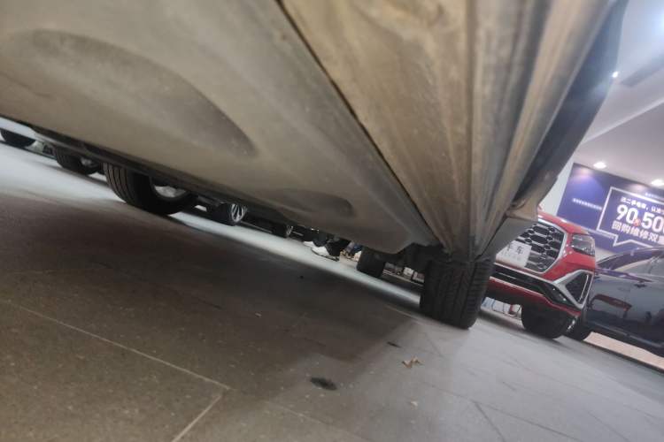 Used Volkswagen Sharan 2015 1.8TSI Comfort Model Left Side Sill