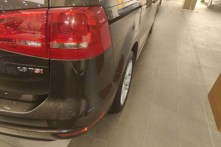 Used Volkswagen Sharan 2015 1.8TSI Comfort Model Right Rear Taillight