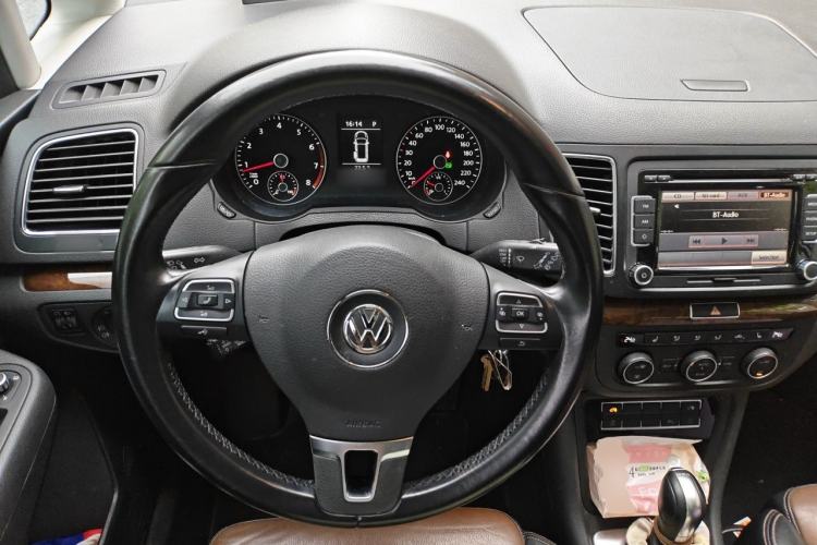 Used Volkswagen Sharan 2015 1.8TSI Comfort Model Steering Wheel