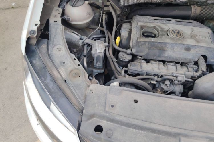Used Volkswagen Sharan 2015 1.8TSI Comfort Model Engine Bay Right