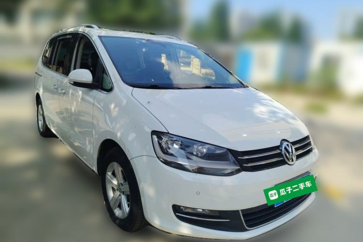 Used Volkswagen Sharan 2015 1.8TSI Comfort Model Front Right 45 Deg