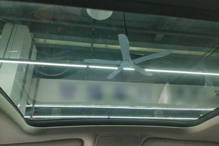 Used Volkswagen Sharan 2015 1.8TSI Comfort Model Headliner