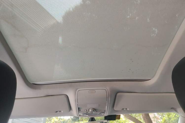 Used Volkswagen Sharan 2015 1.8TSI Comfort Model Headliner