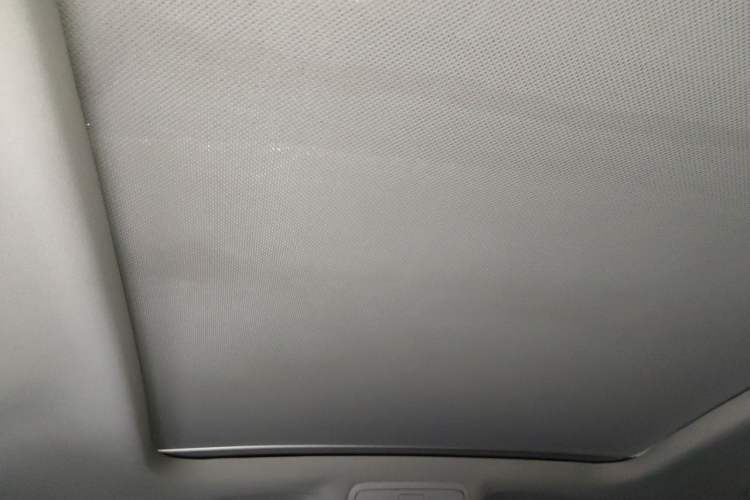 Used Volkswagen Sharan 2015 1.8TSI Comfort Model Headliner