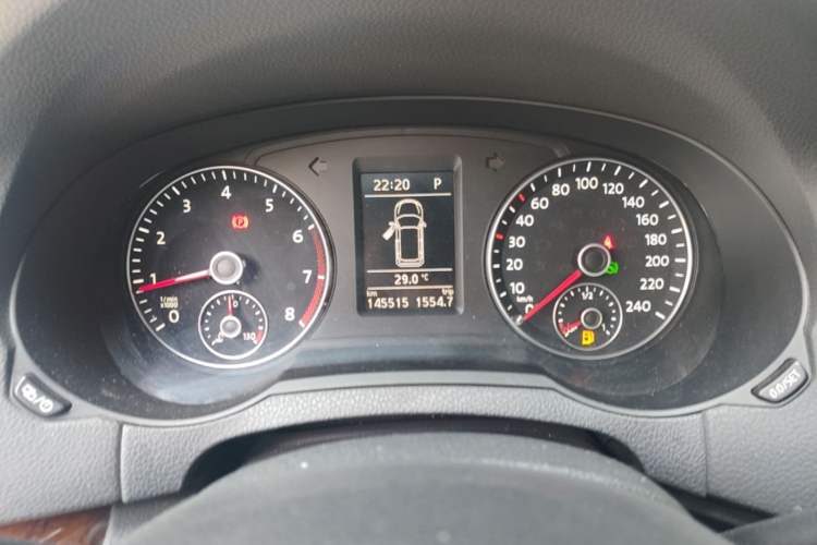 Used Volkswagen Sharan 2015 1.8TSI Comfort Model Instrument Cluster