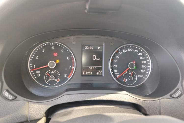 Used Volkswagen Sharan 2015 1.8TSI Comfort Model Instrument Cluster