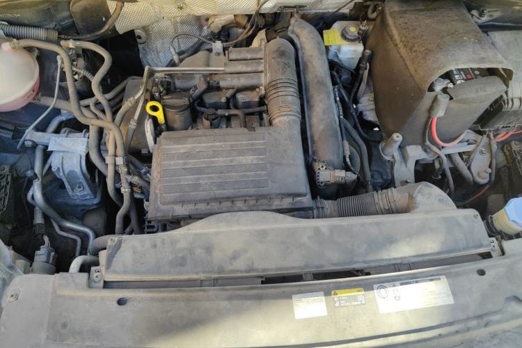 Used Volkswagen Sharan 2016 280TSI Enjoyment Model 7-Seater Engine Bay
